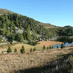 Berg Castle Kloesterle בית נופש Gnesau